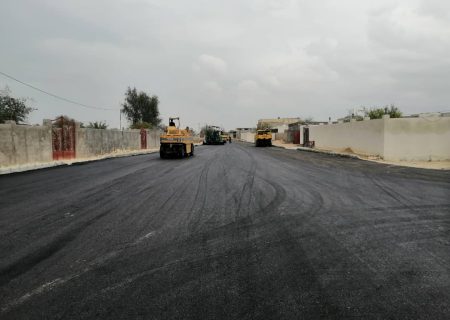 آغاز عملیات آسفالت ۳۰ هزار متر مربع از معابر شهری رمکان