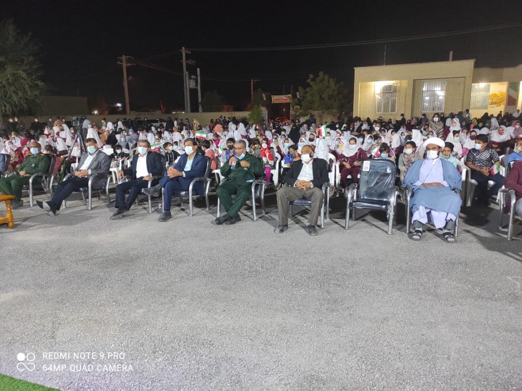 مراسم جشن گرامیداشت دهه فجر در رمکان برگزار شد