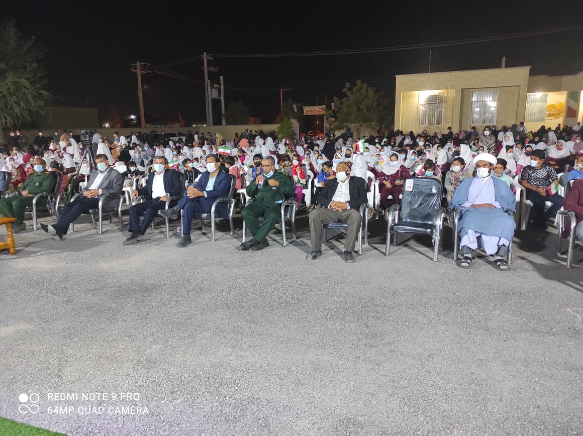 مراسم جشن گرامیداشت دهه فجر در رمکان برگزار شد